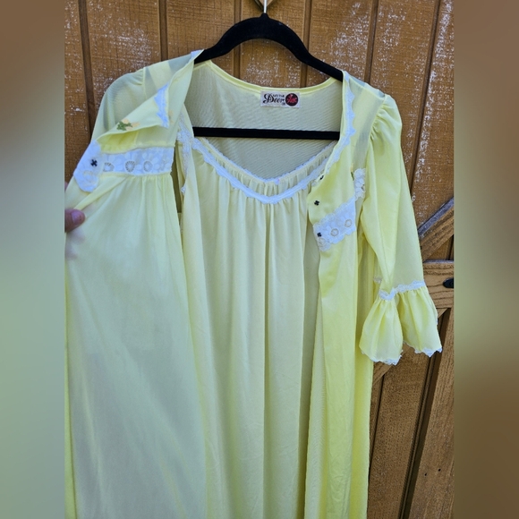 Vintage 70s Night Gown And Robe Set Size Medium - Picture 3 of 4